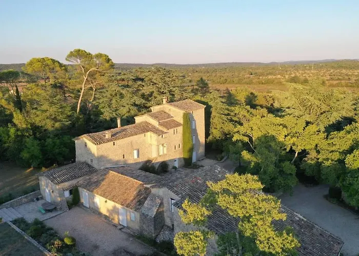 Domaine De Bonelli بيت ضيافة